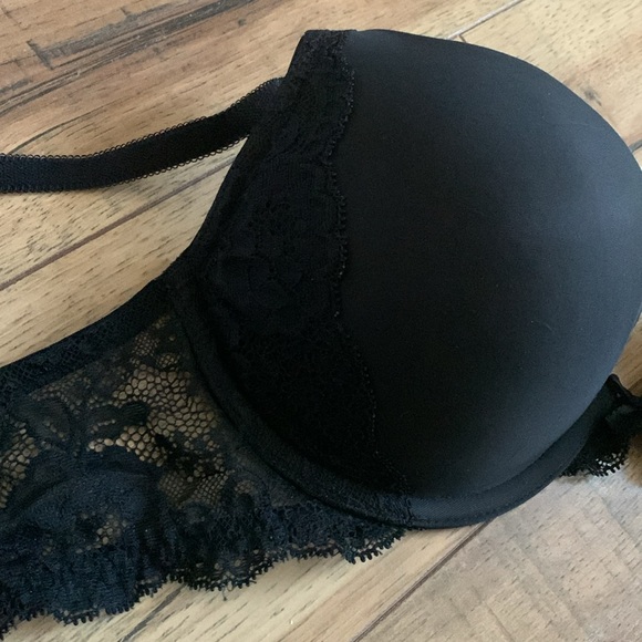 Victoria Secret black lace padded bra 36B - Picture 10 of 10